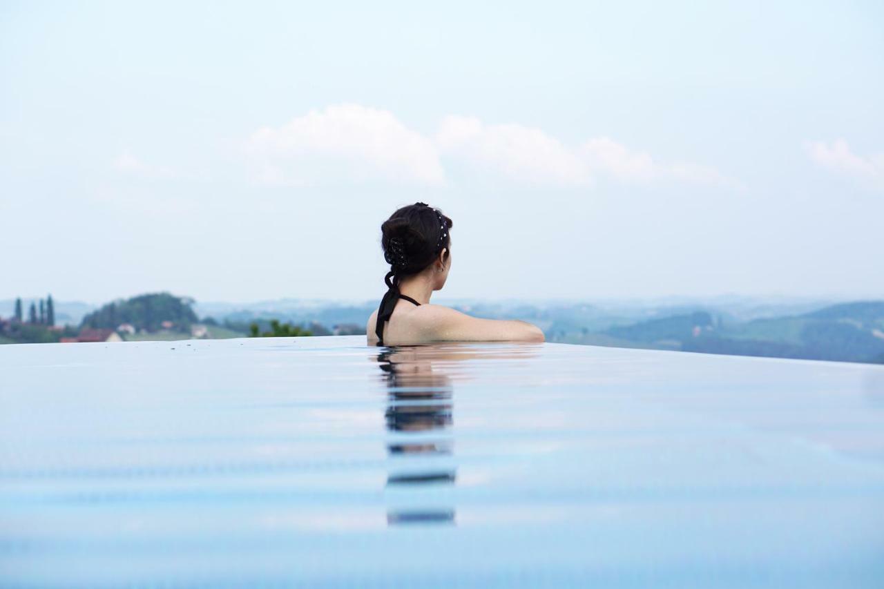 Mahorko Wein Wellness Wasserbueffel Гланц-ан-дер-Вайнштрасе Экстерьер фото
